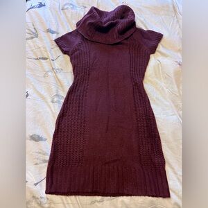 Reitmans Burgundy Knit Short Sleeve Sweater Dress | Size Medium
